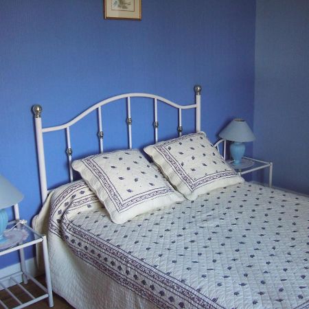 Bed and Breakfast Ferme De La Riviere Petiville  Exterior foto